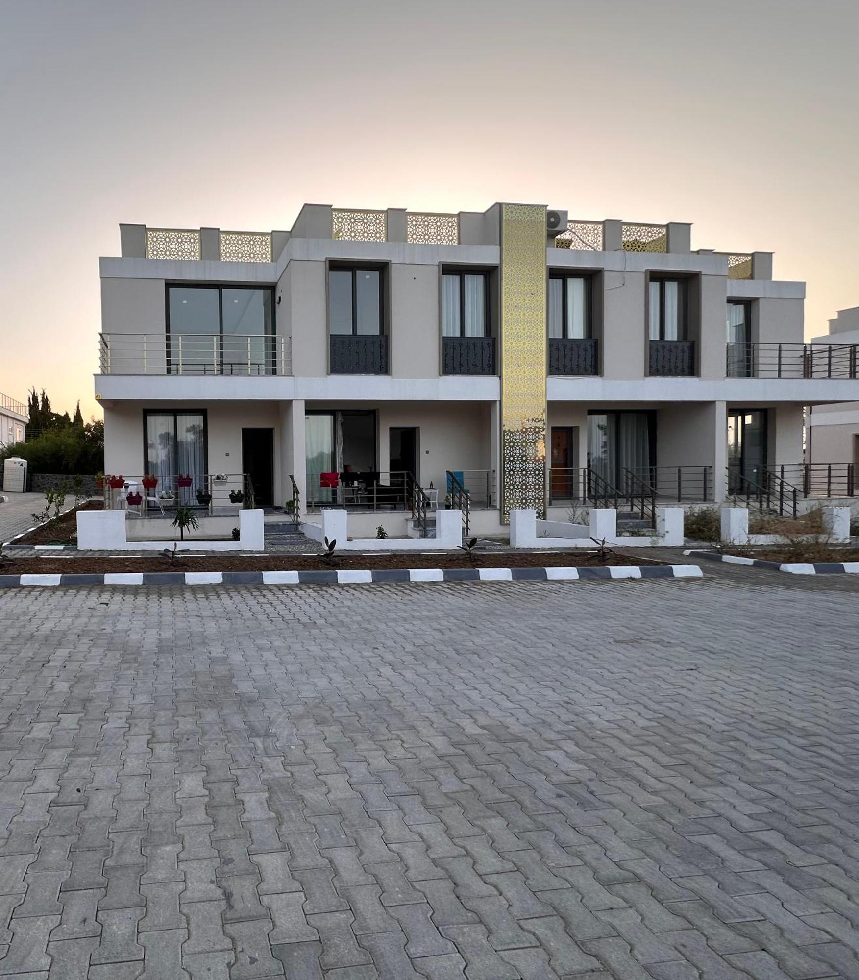 Palmiye Apartment Кирения Экстерьер фото